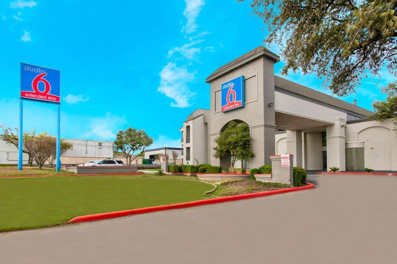 Studio 6-San Antonio, Tx - Airport Hotel Exterior photo