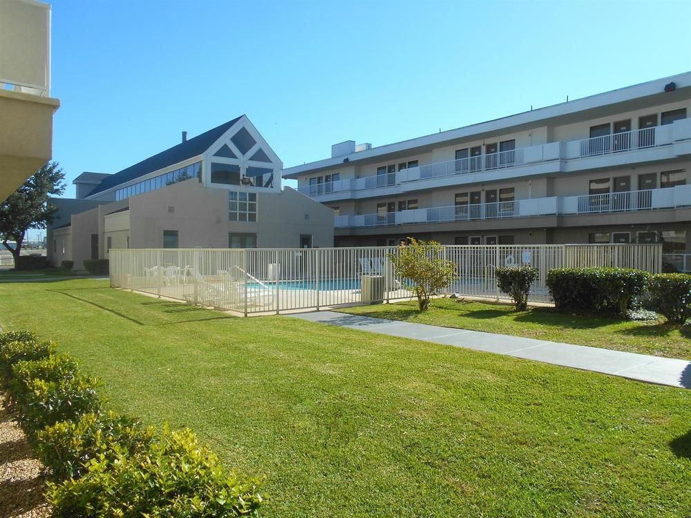 Studio 6-San Antonio, Tx - Airport Hotel Exterior photo